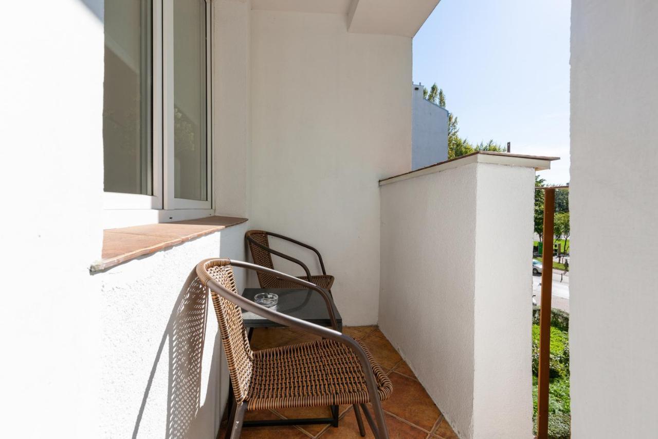 Apartments City Center Ochota By Noclegi Renters Warsawa Bagian luar foto